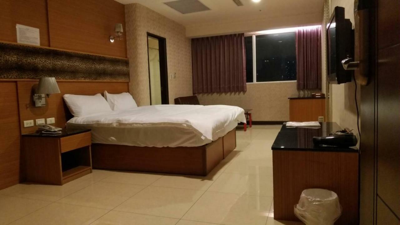 Schoen Hotel Kaohsiung Eksteriør bilde