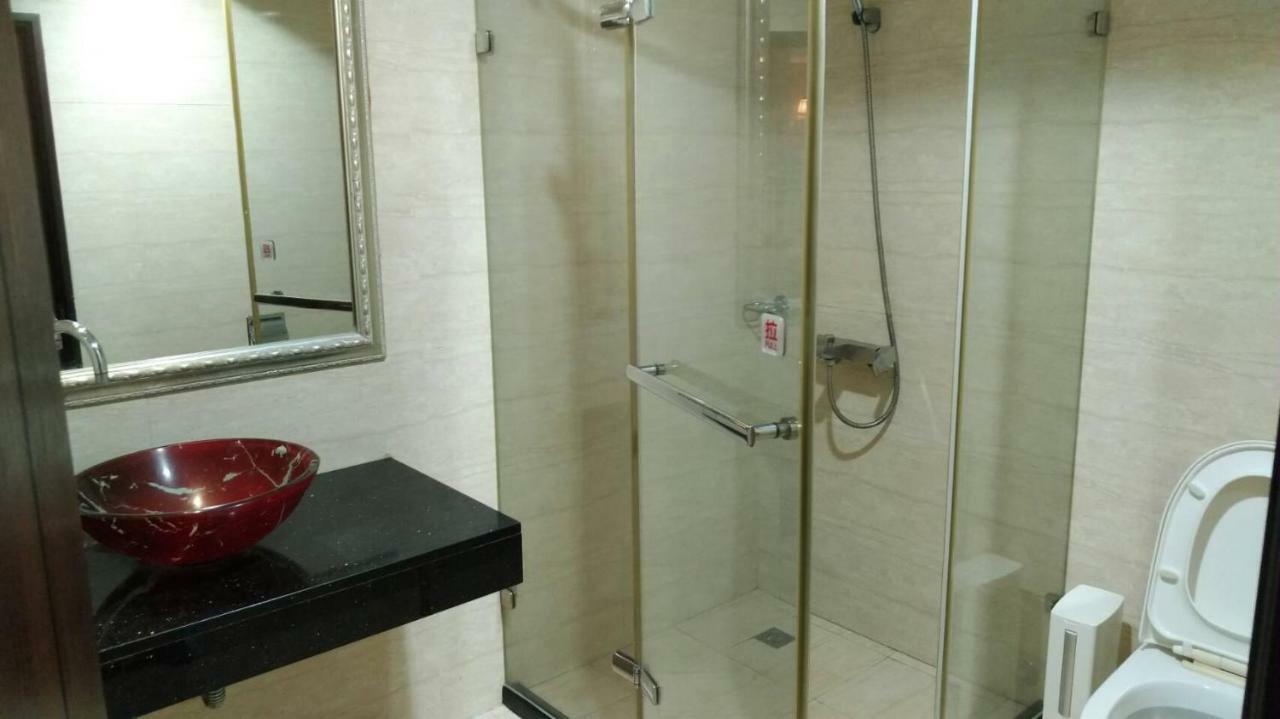 Schoen Hotel Kaohsiung Eksteriør bilde